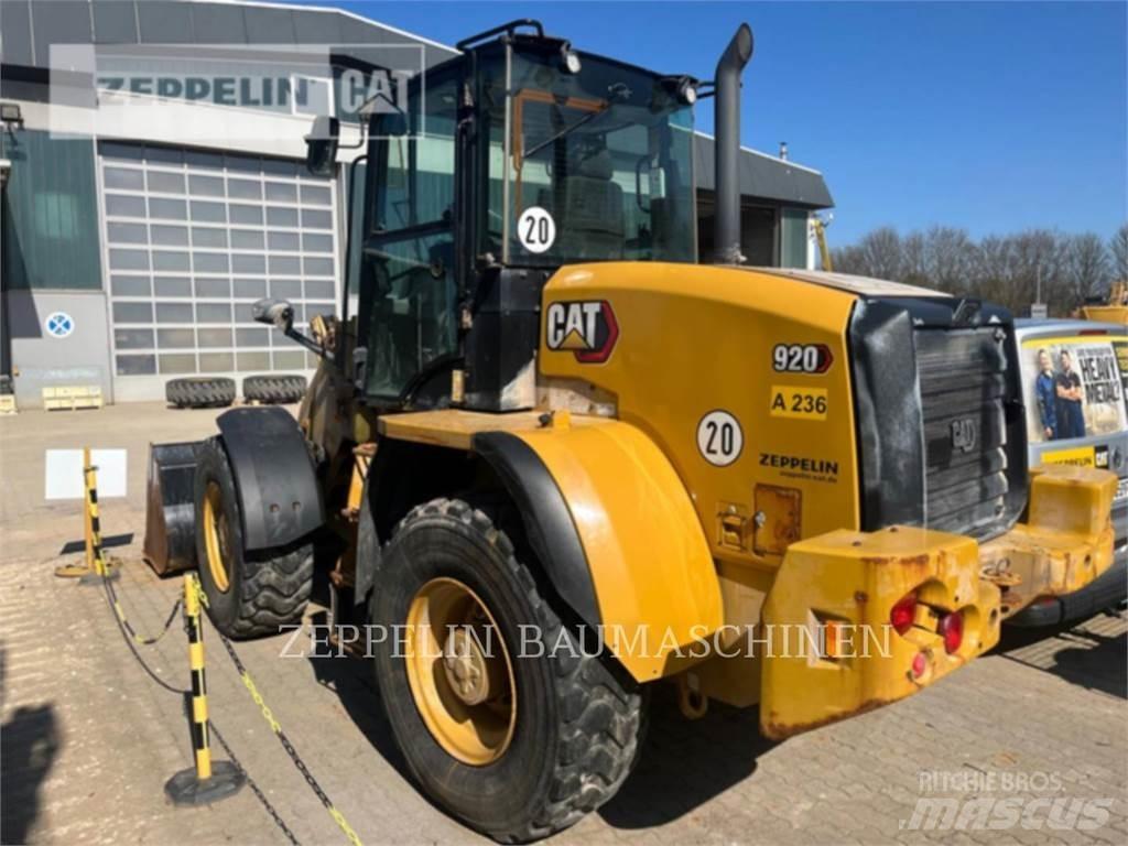 CAT 920-14A Iekrāvēji uz riteņiem
