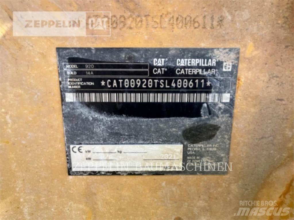 CAT 920-14A Iekrāvēji uz riteņiem