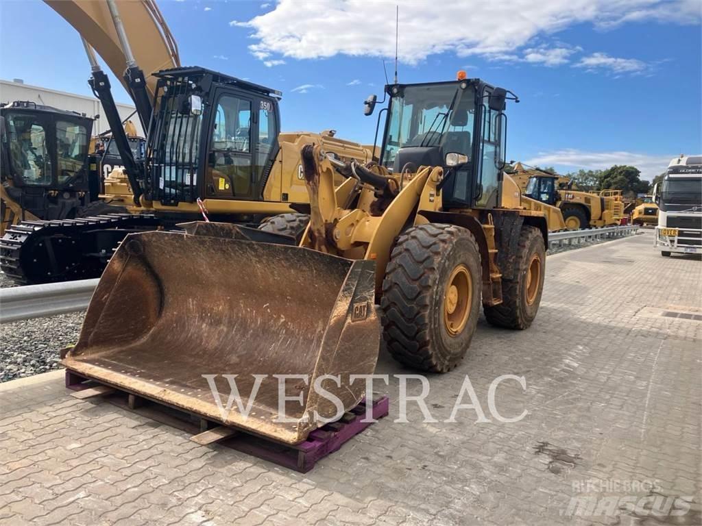 CAT 920K Iekrāvēji uz riteņiem