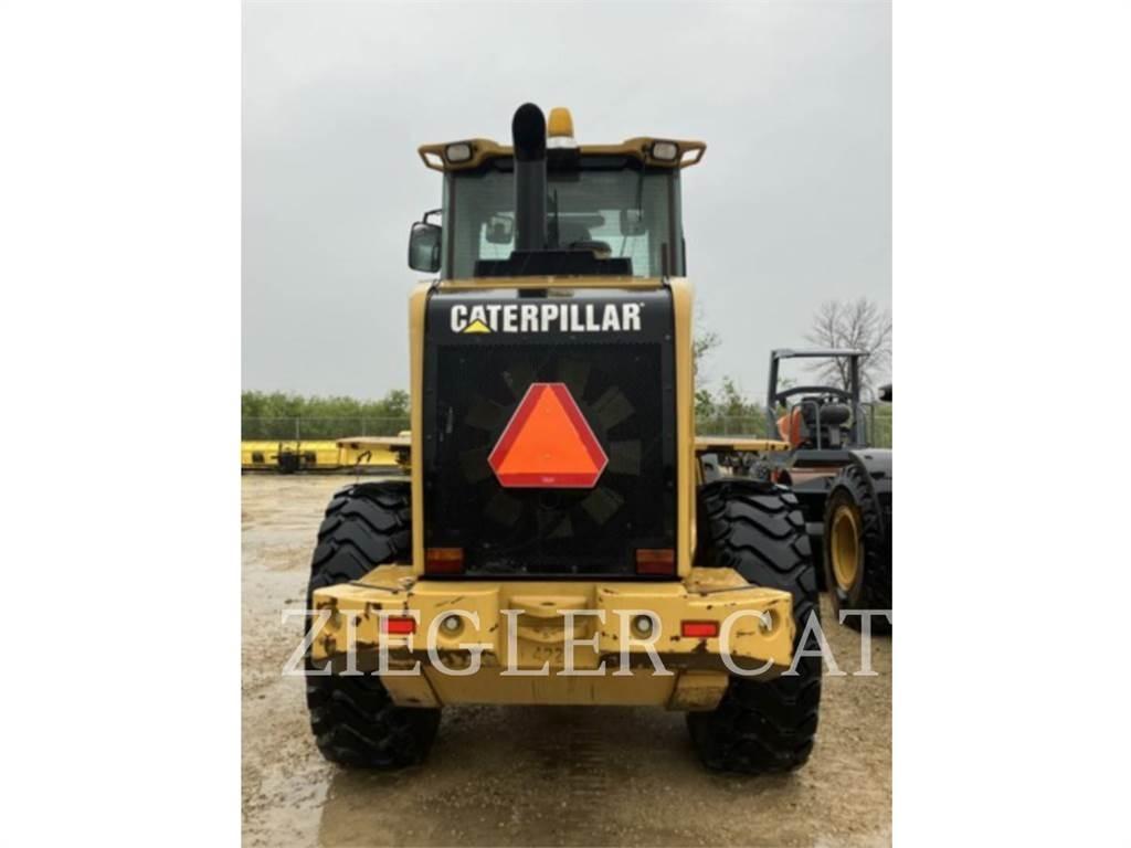 CAT 924H Iekrāvēji uz riteņiem