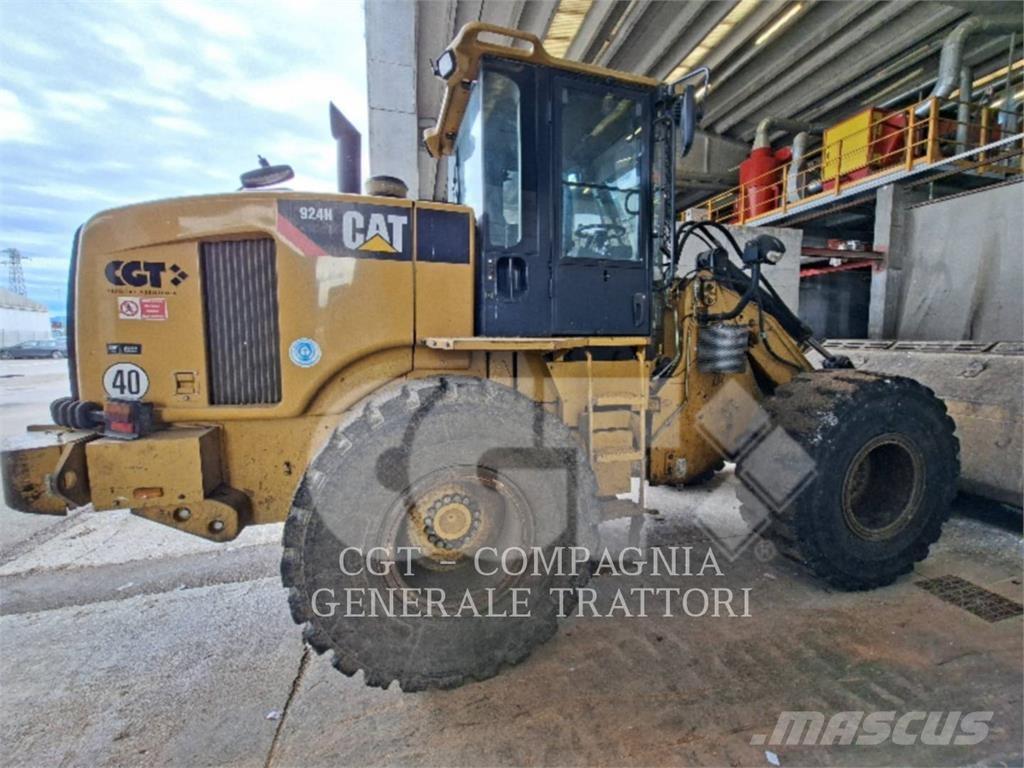 CAT 924H Iekrāvēji uz riteņiem