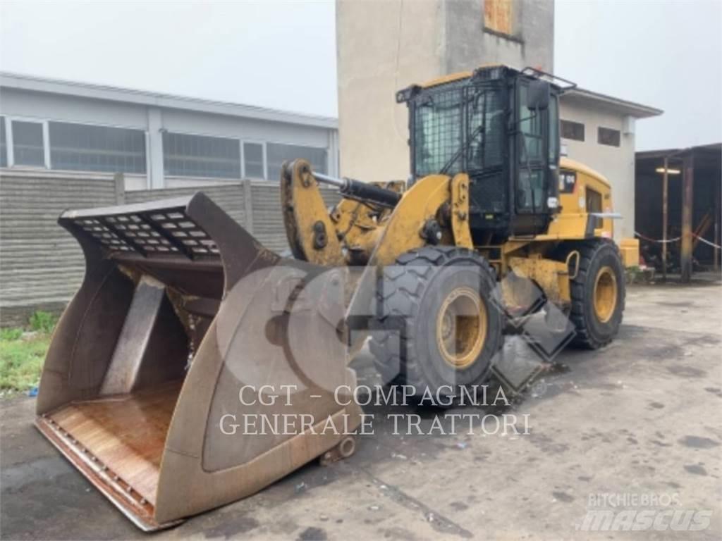 CAT 924K Iekrāvēji uz riteņiem