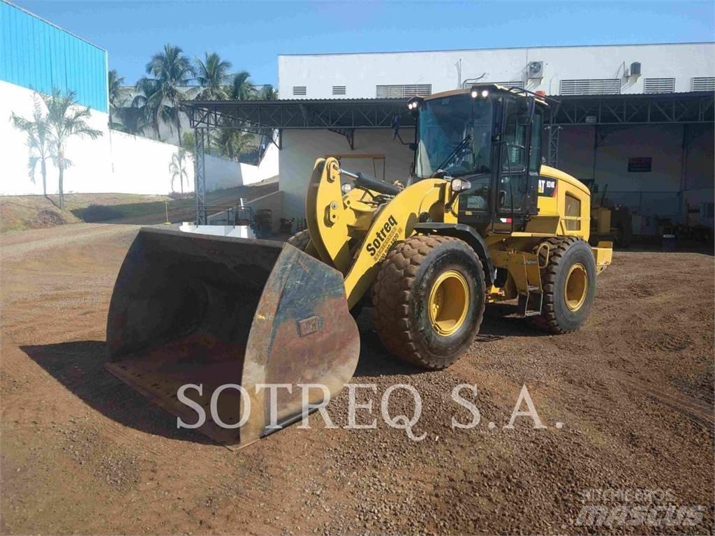 CAT 924K Iekrāvēji uz riteņiem