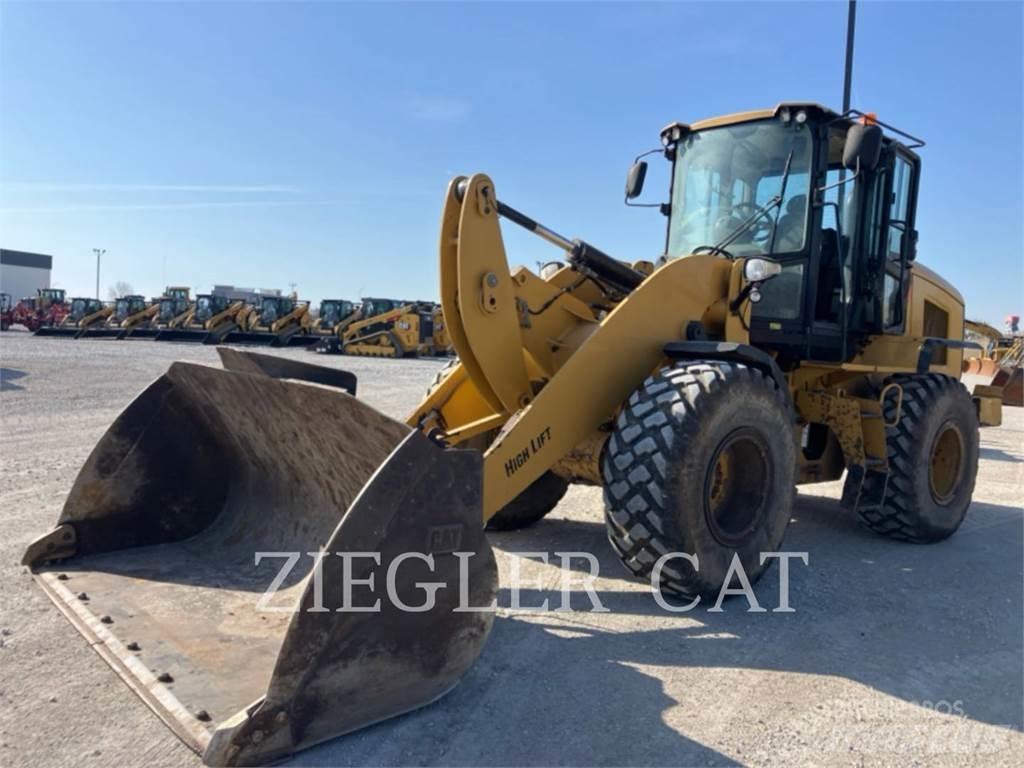 CAT 924K Iekrāvēji uz riteņiem