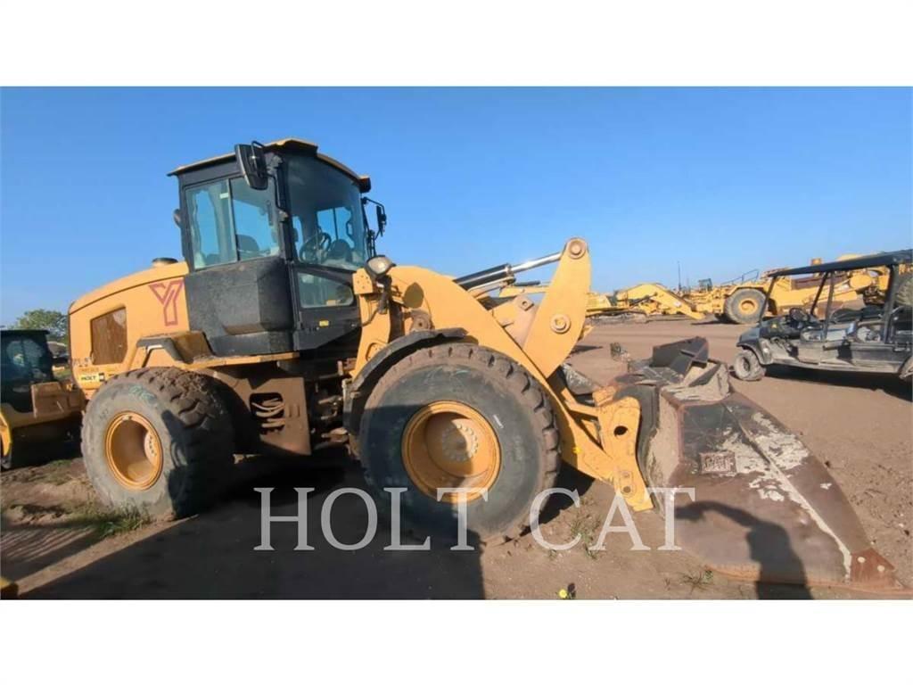 CAT 924K Iekrāvēji uz riteņiem