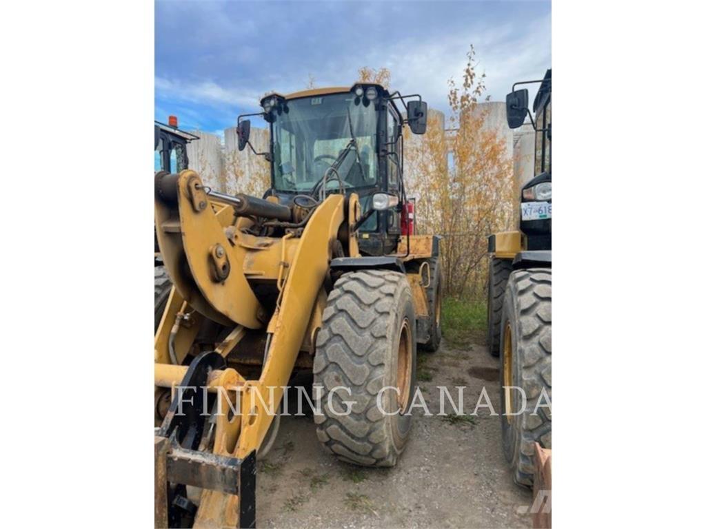 CAT 924K Iekrāvēji uz riteņiem