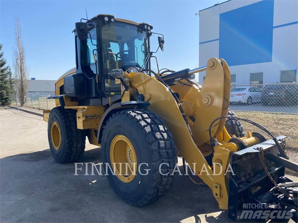 CAT 926-14 Iekrāvēji uz riteņiem