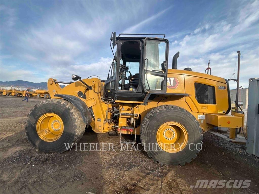 CAT 926 QC Iekrāvēji uz riteņiem