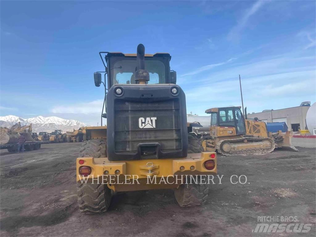 CAT 926 QC 3V Iekrāvēji uz riteņiem
