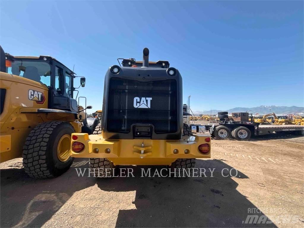 CAT 926 QC 3V Iekrāvēji uz riteņiem