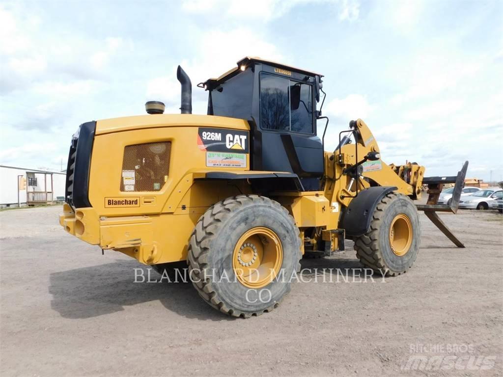 CAT 926M Iekrāvēji uz riteņiem