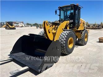 CAT 926M Iekrāvēji uz riteņiem