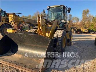 CAT 926M Iekrāvēji uz riteņiem