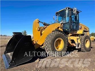 CAT 926M Iekrāvēji uz riteņiem