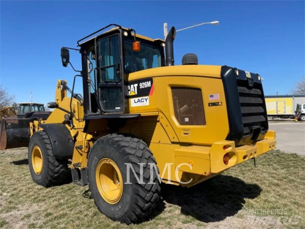 CAT 926M Iekrāvēji uz riteņiem