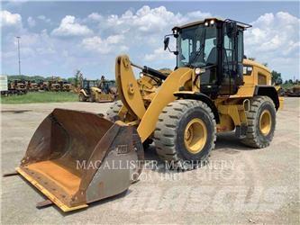 CAT 926M Iekrāvēji uz riteņiem