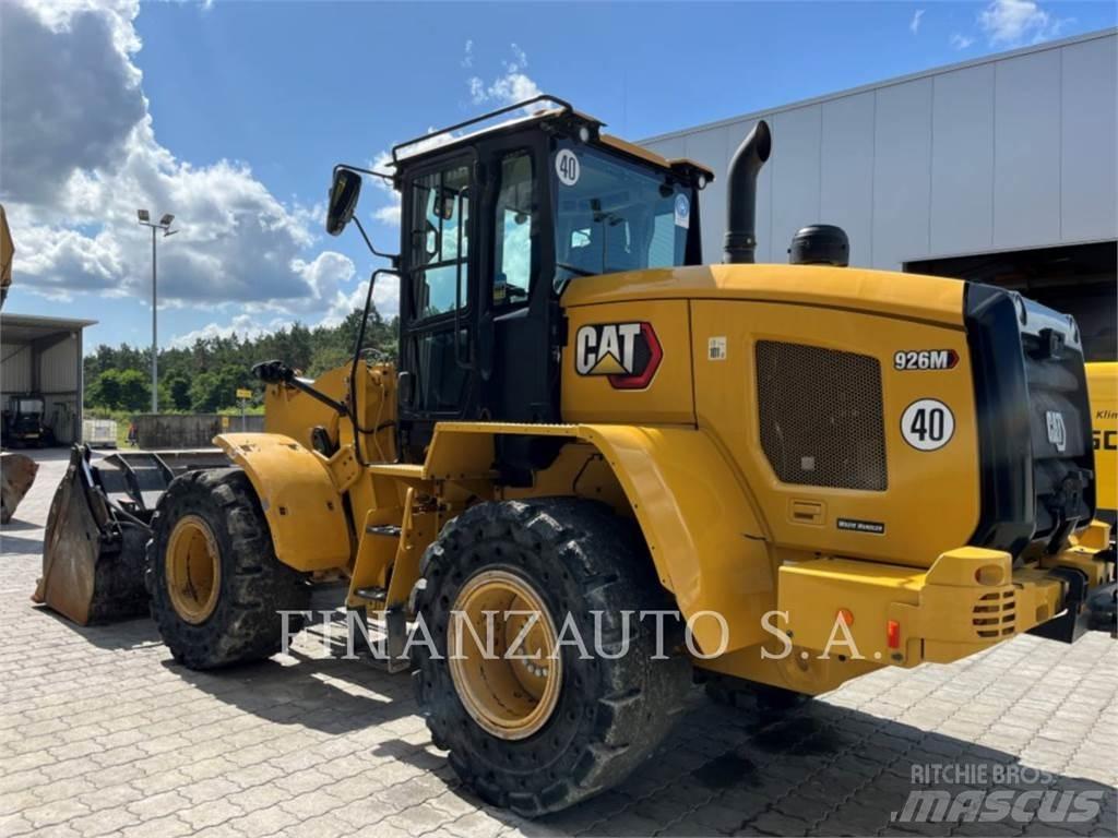 CAT 926M Iekrāvēji uz riteņiem