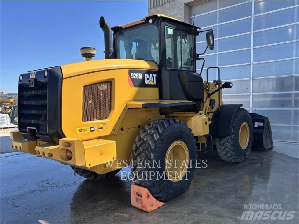 CAT 926M Iekrāvēji uz riteņiem