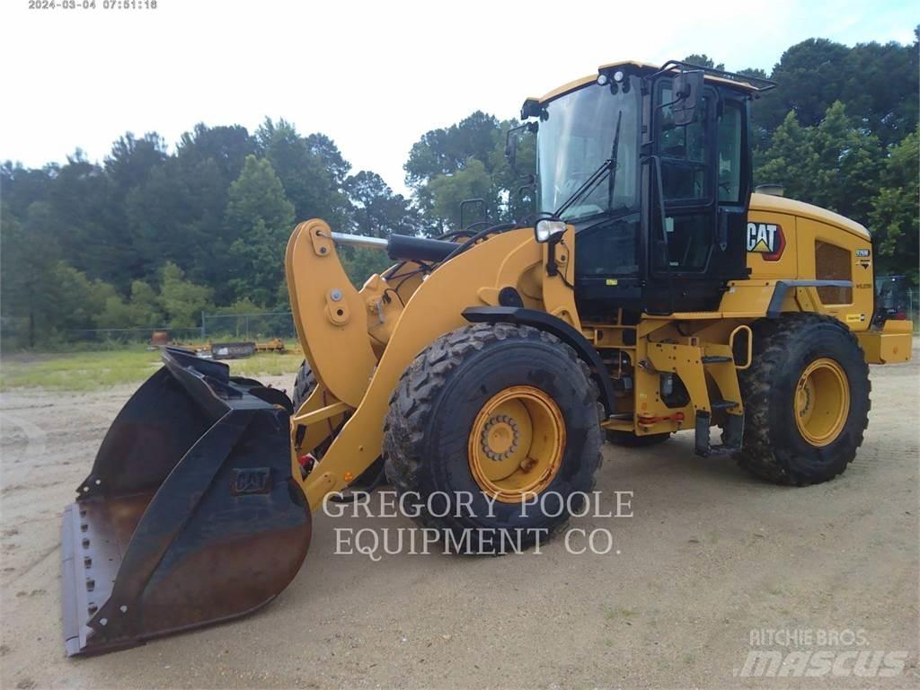 CAT 926M Iekrāvēji uz riteņiem