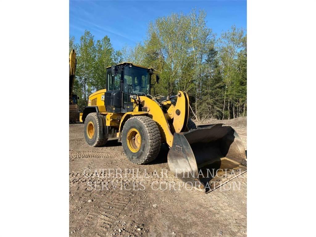 CAT 926M Iekrāvēji uz riteņiem