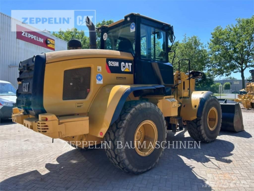 CAT 926M Iekrāvēji uz riteņiem