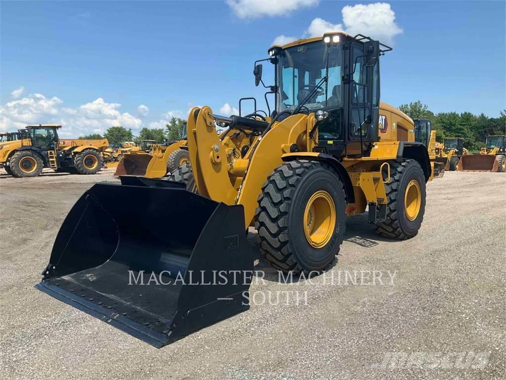 CAT 926M Iekrāvēji uz riteņiem