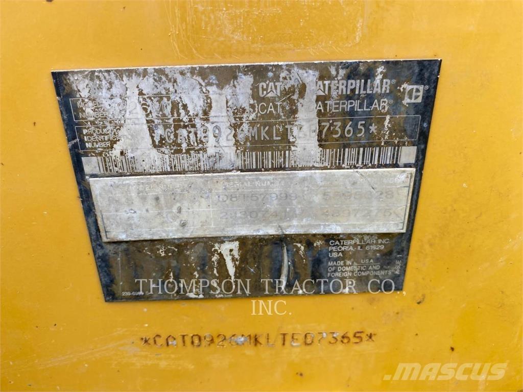 CAT 926M Iekrāvēji uz riteņiem