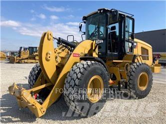 CAT 926M Iekrāvēji uz riteņiem