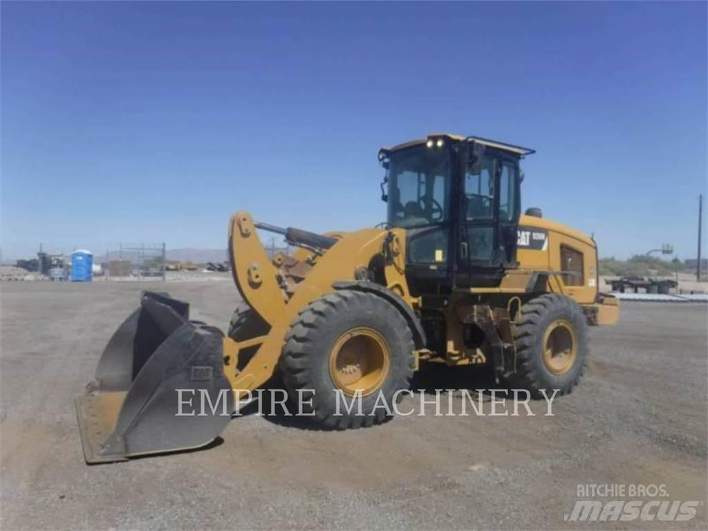 CAT 926M FC Iekrāvēji uz riteņiem