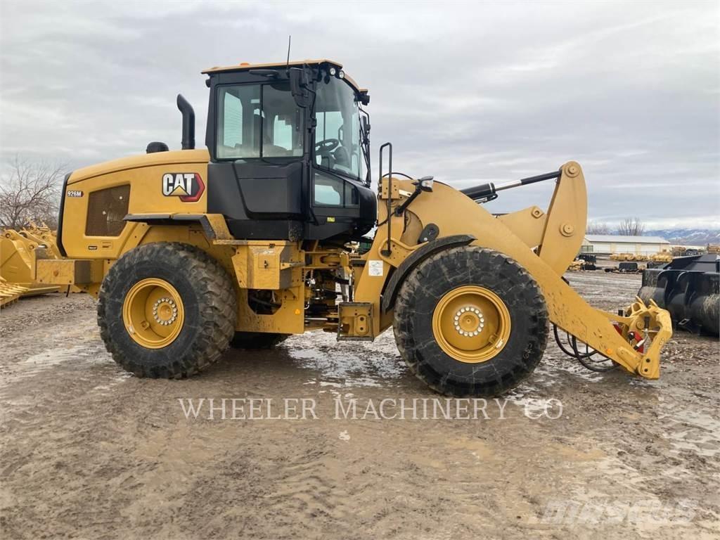 CAT 926M HL QC Iekrāvēji uz riteņiem