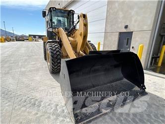 CAT 926M HL QC Iekrāvēji uz riteņiem