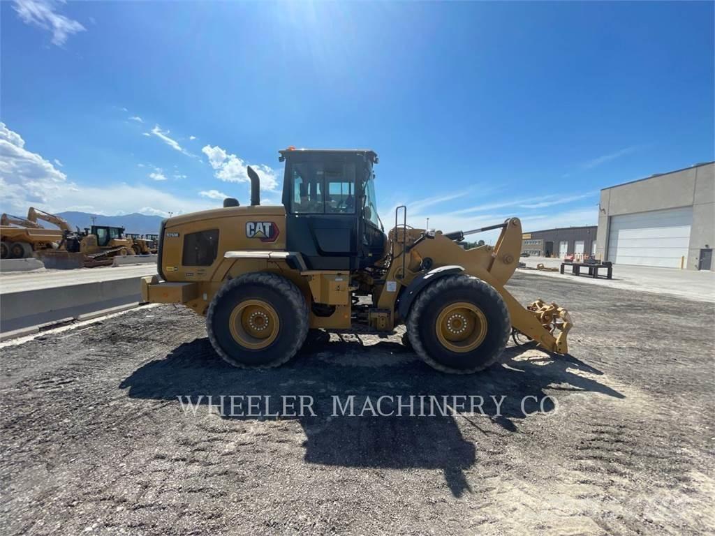 CAT 926M HL QC Iekrāvēji uz riteņiem