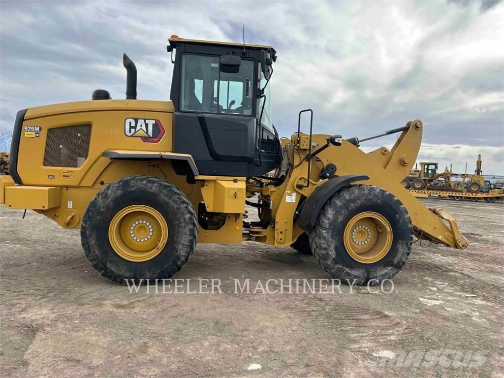 CAT 926M HL QC Iekrāvēji uz riteņiem