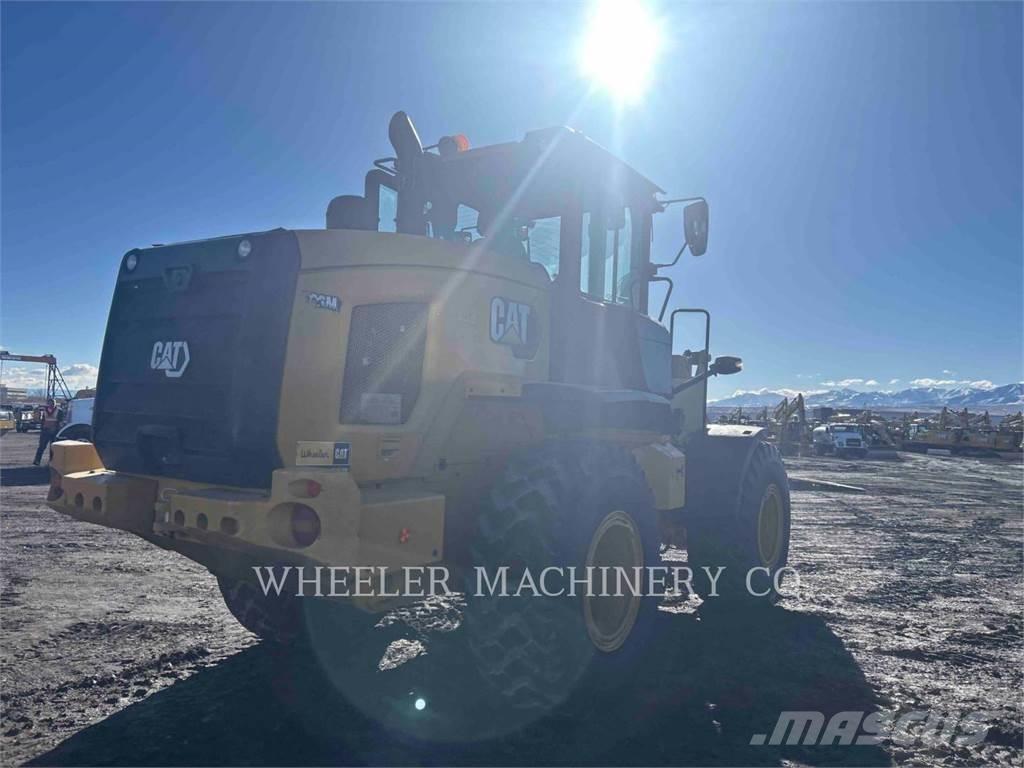 CAT 926M HL QC Iekrāvēji uz riteņiem