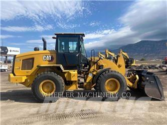 CAT 926M QC Iekrāvēji uz riteņiem