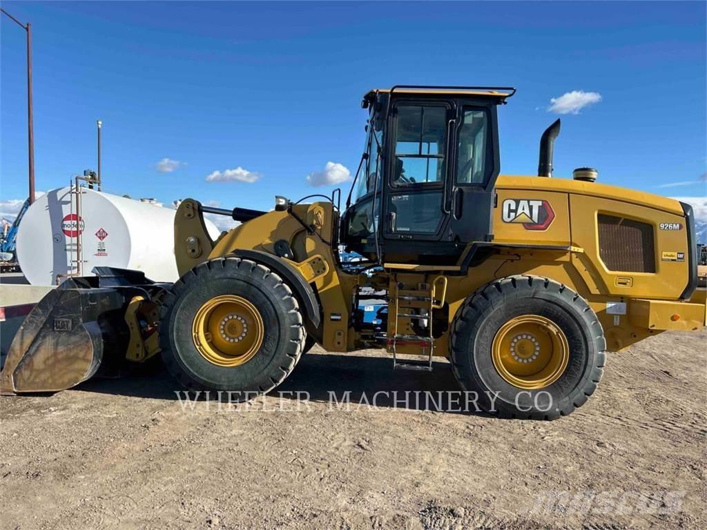 CAT 926M QC Iekrāvēji uz riteņiem