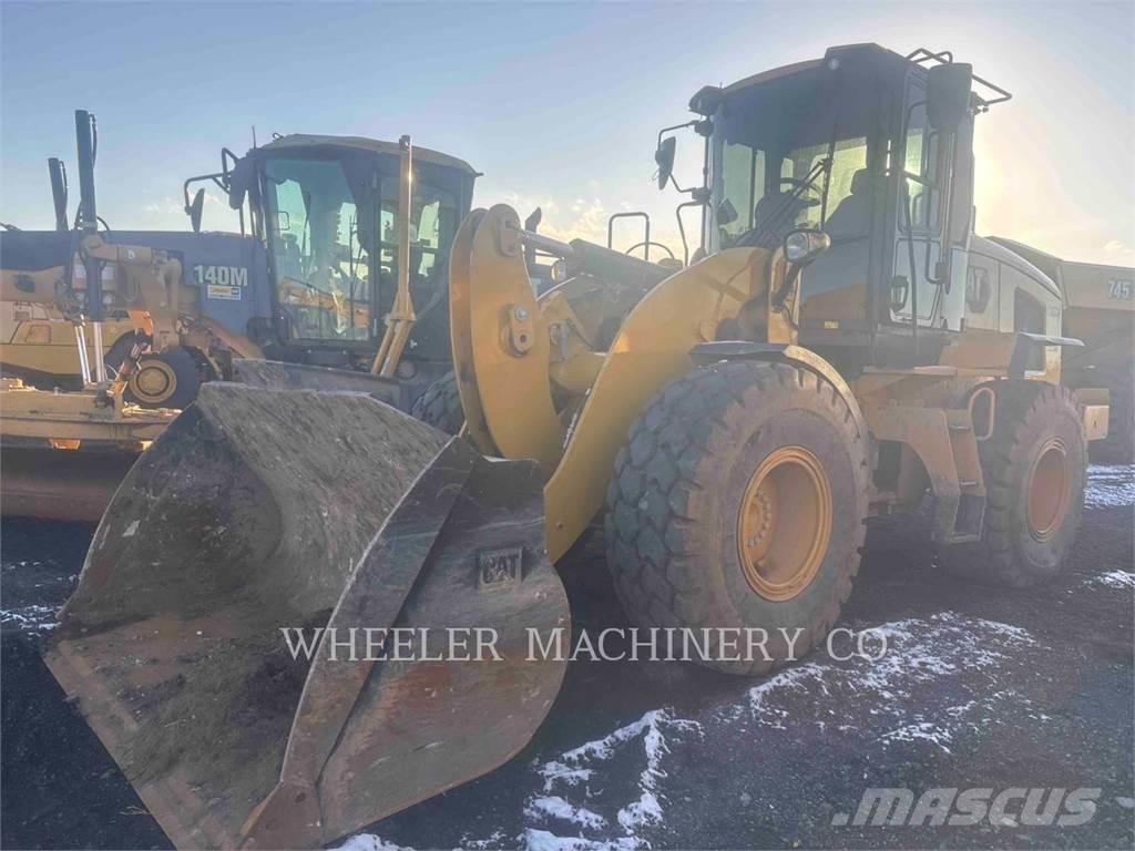 CAT 926M QC Iekrāvēji uz riteņiem