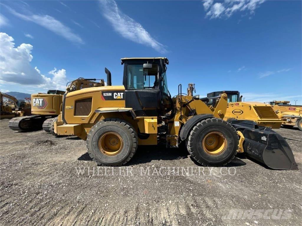CAT 926M QC Iekrāvēji uz riteņiem