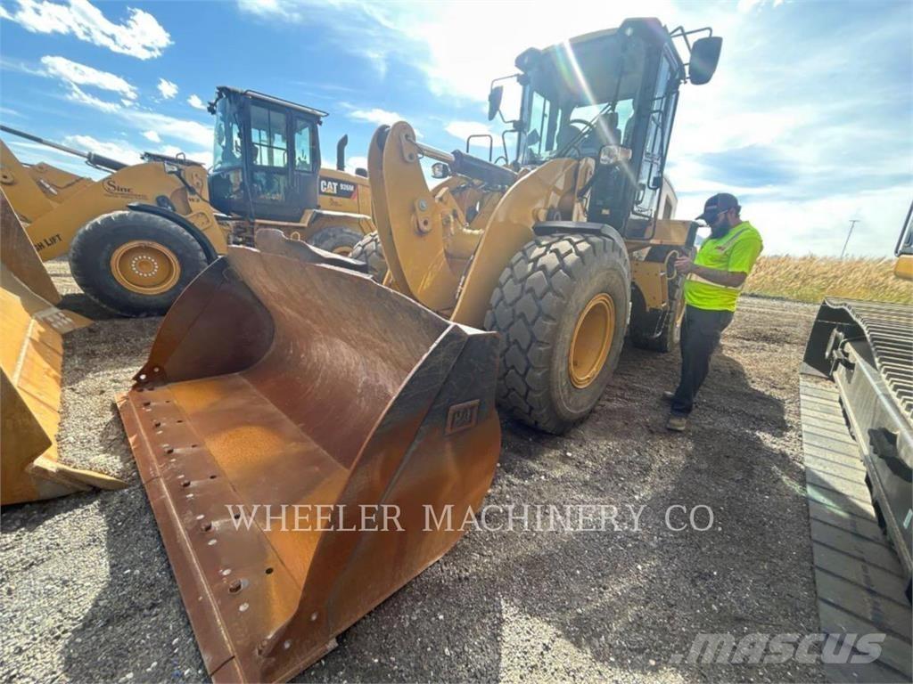 CAT 926M QC Iekrāvēji uz riteņiem