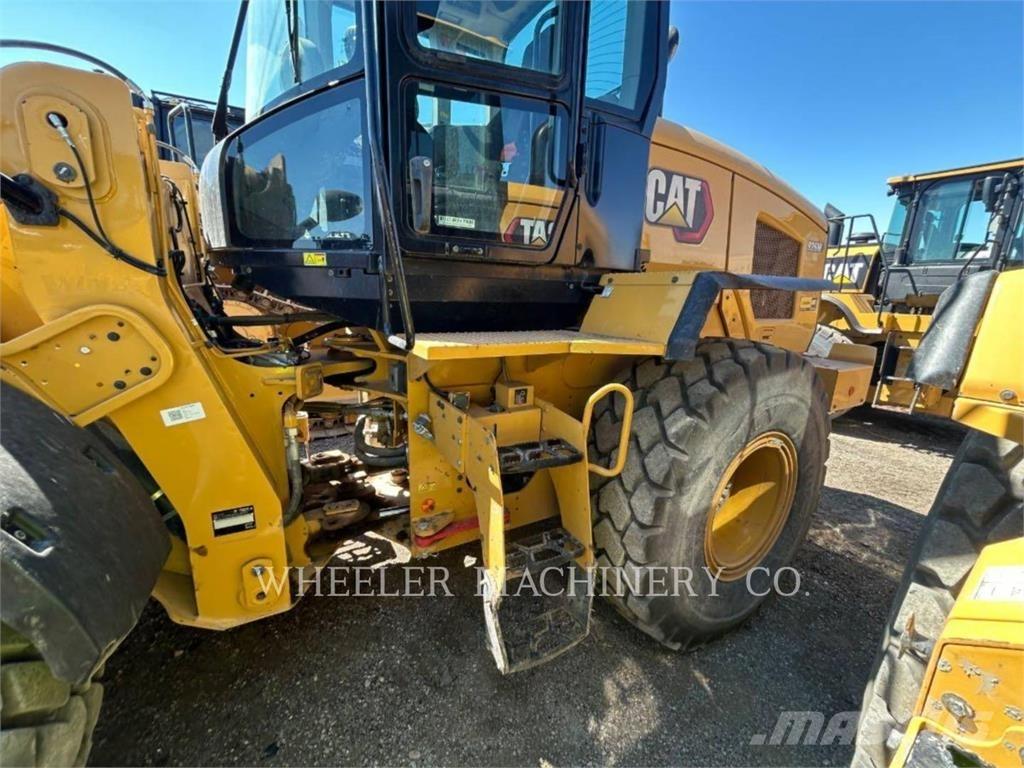 CAT 926M QC Iekrāvēji uz riteņiem