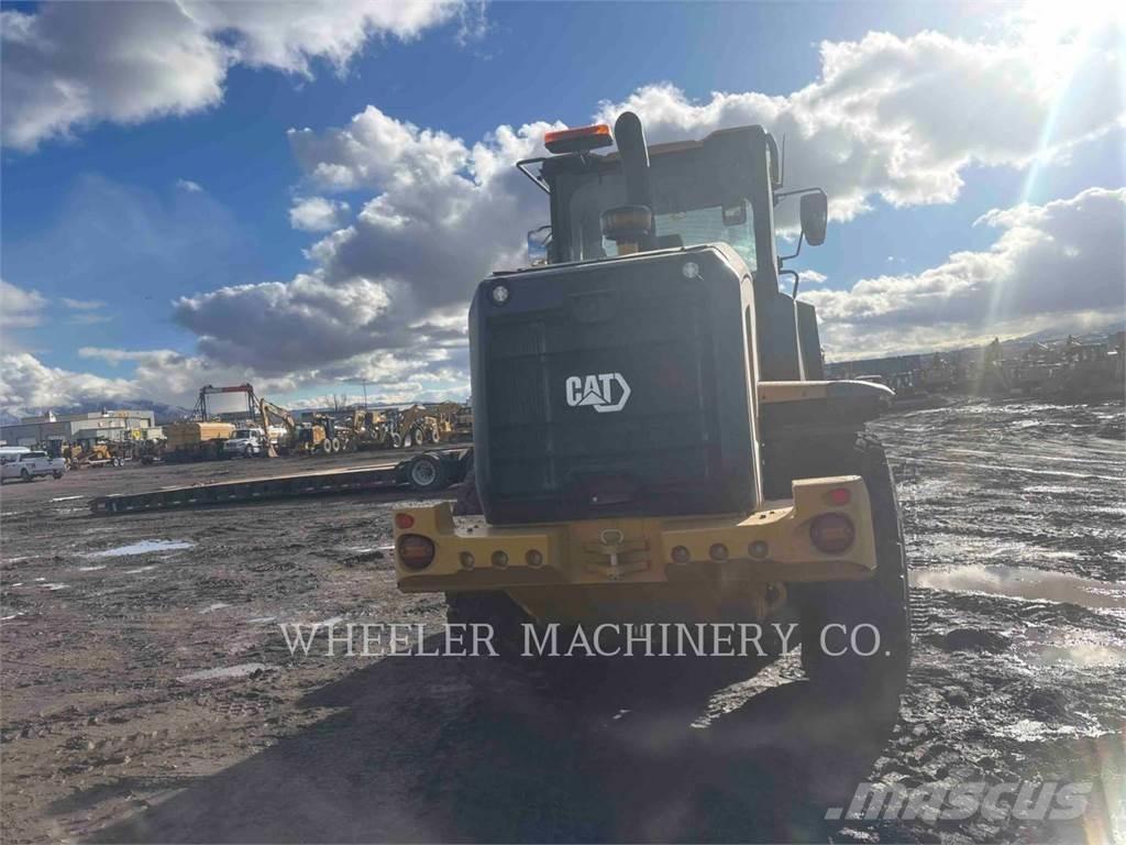 CAT 926M QC 3V Iekrāvēji uz riteņiem
