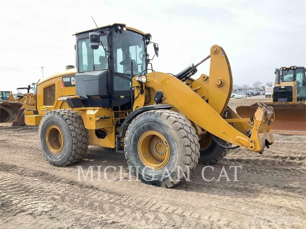 CAT 926M RQ Iekrāvēji uz riteņiem