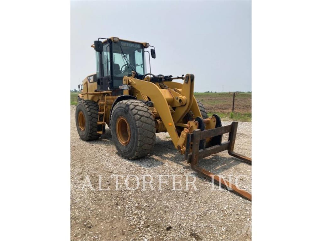 CAT 928HZ Iekrāvēji uz riteņiem