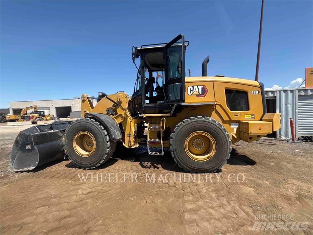 CAT 930 QC Iekrāvēji uz riteņiem