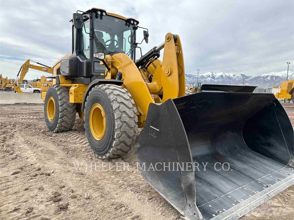 CAT 930 QC Iekrāvēji uz riteņiem