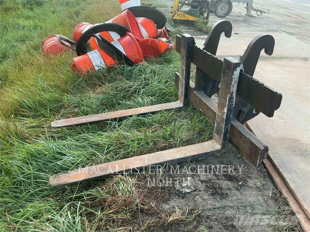 CAT 930G Q Iekrāvēji uz riteņiem