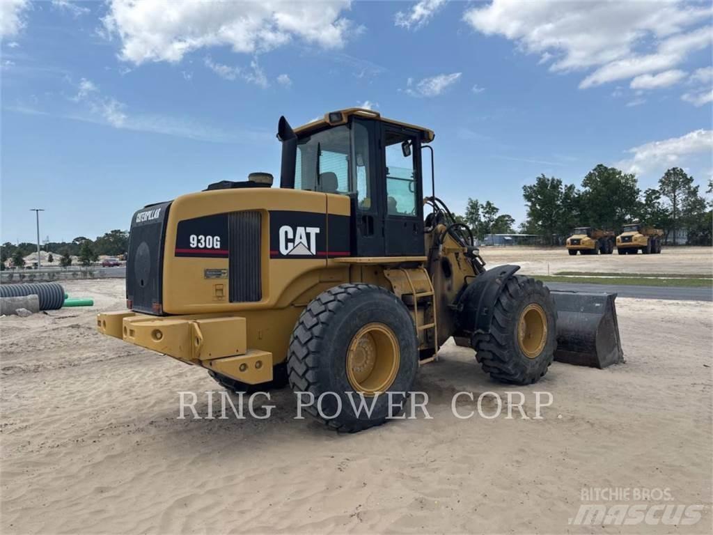 CAT 930GIT Iekrāvēji uz riteņiem