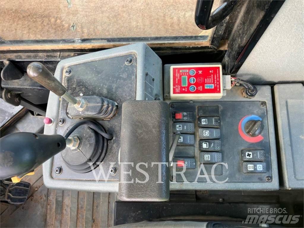 CAT 930H Iekrāvēji uz riteņiem