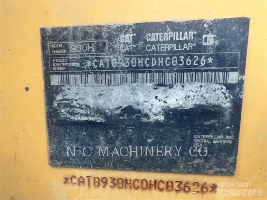 CAT 930H Iekrāvēji uz riteņiem
