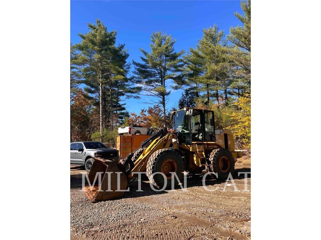 CAT 930H Iekrāvēji uz riteņiem